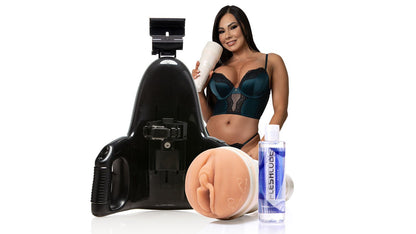 Universal Launch Esperanza Gomez Pack - Fleshlight